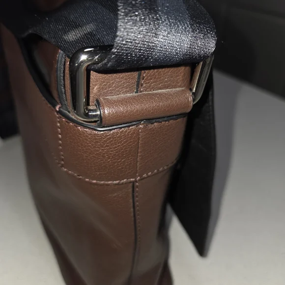 Coach Brown Leather Messenger - Picture 7 of 9